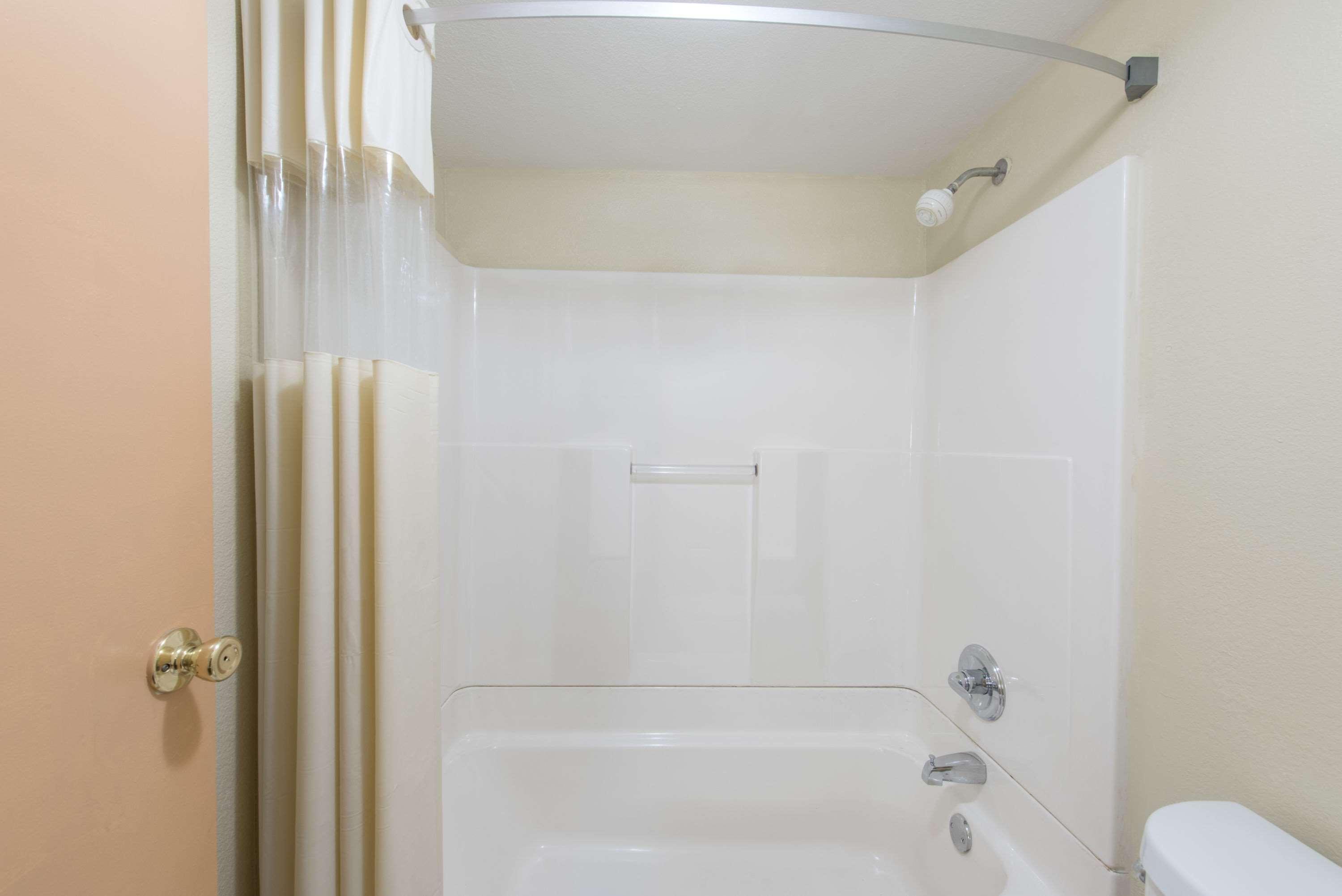 Red Roof Inn Fort Worth West ภายนอก รูปภาพ