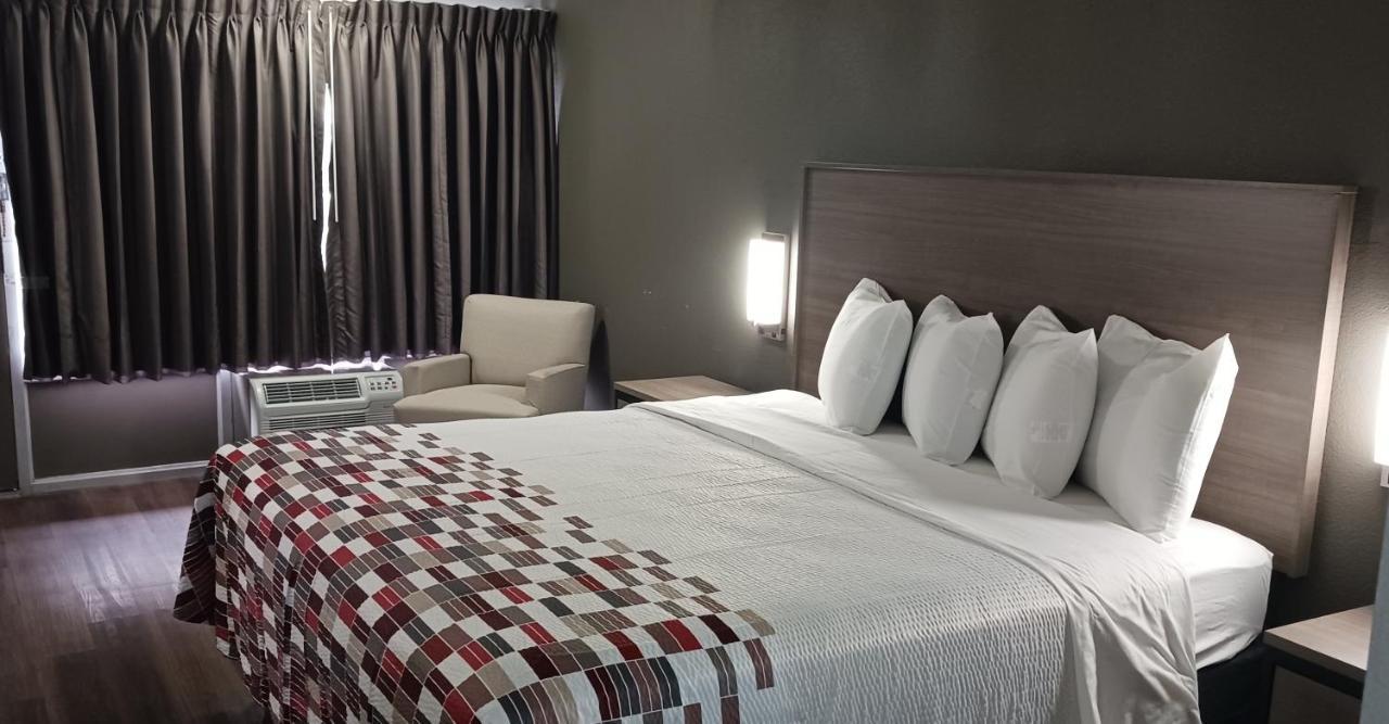 Red Roof Inn Fort Worth West ภายนอก รูปภาพ