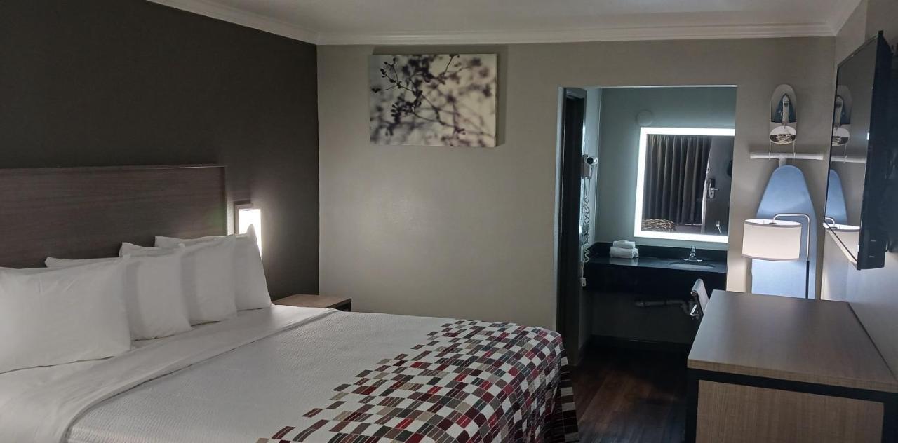 Red Roof Inn Fort Worth West ภายนอก รูปภาพ